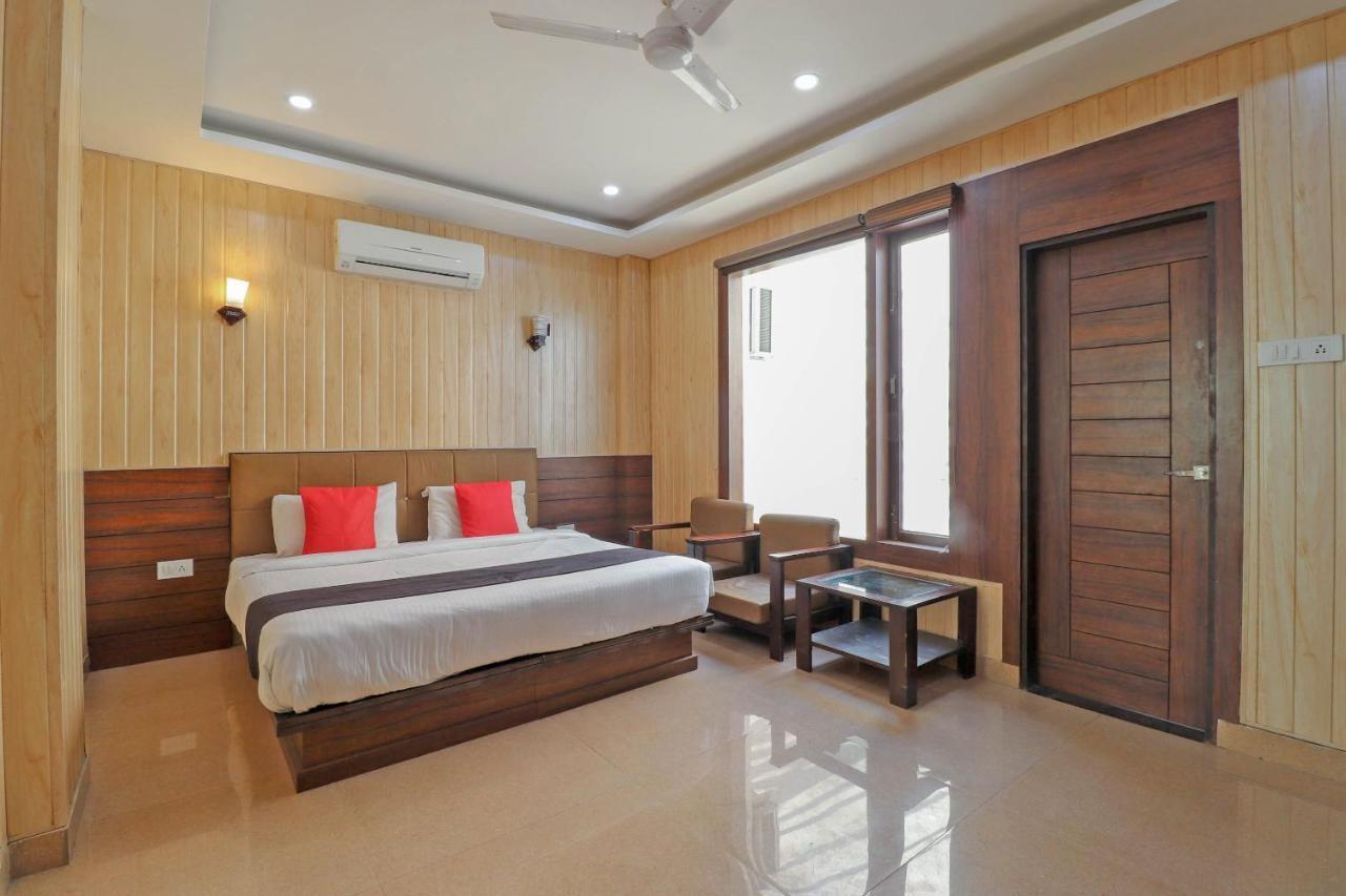 Capital O 76444 Hotel Hill-Top Inn Narendra Nagar Экстерьер фото