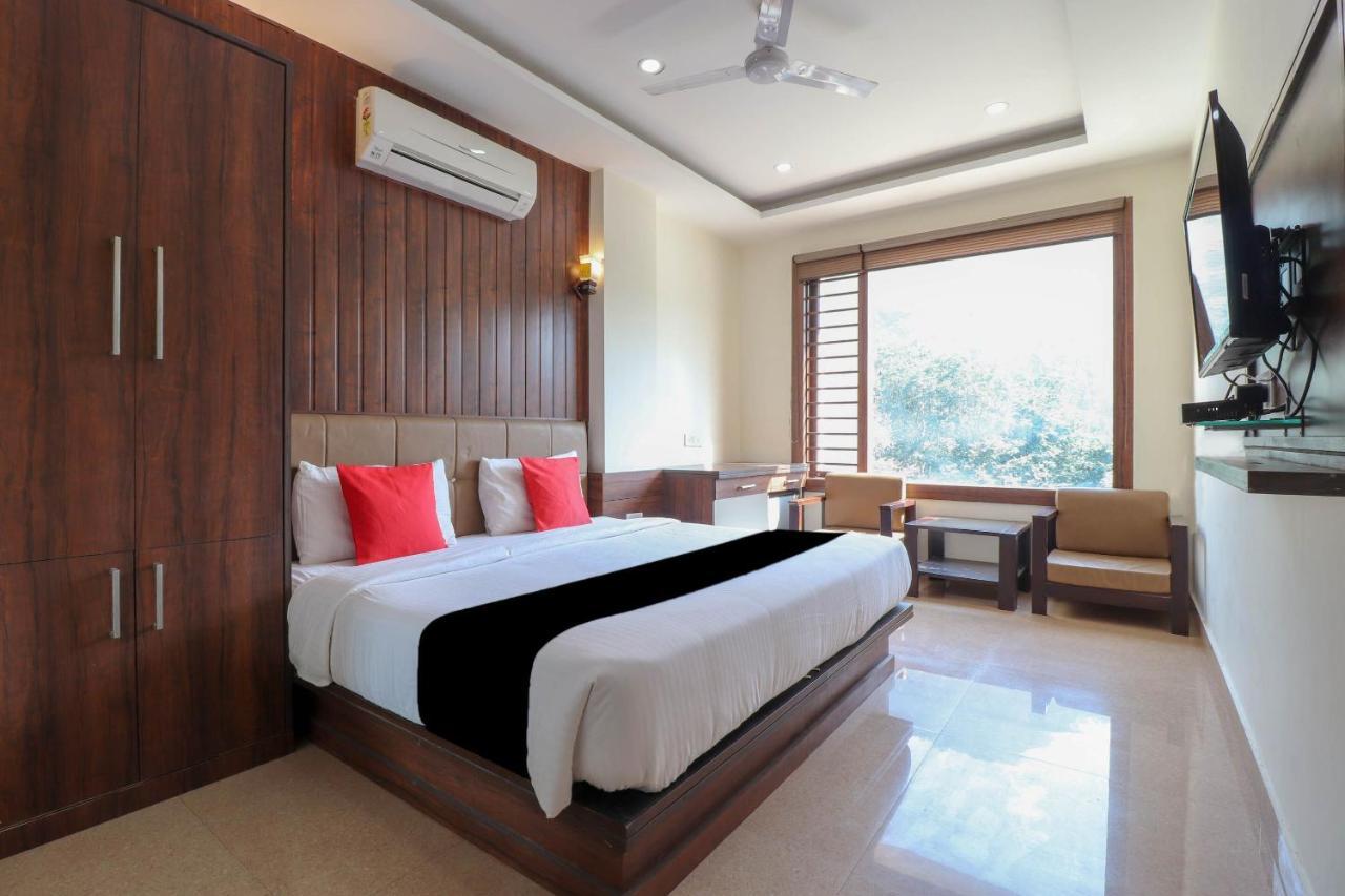 Capital O 76444 Hotel Hill-Top Inn Narendra Nagar Экстерьер фото