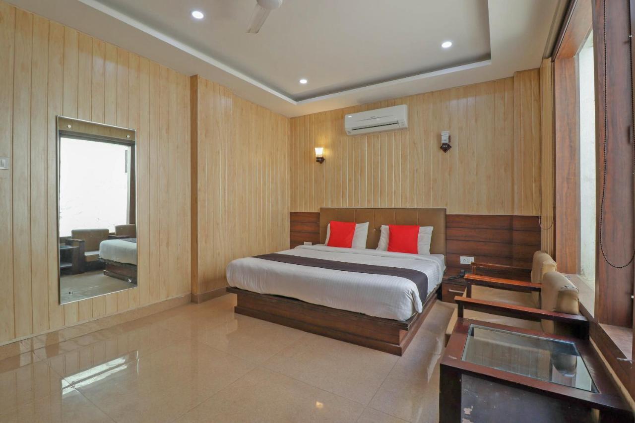 Capital O 76444 Hotel Hill-Top Inn Narendra Nagar Экстерьер фото