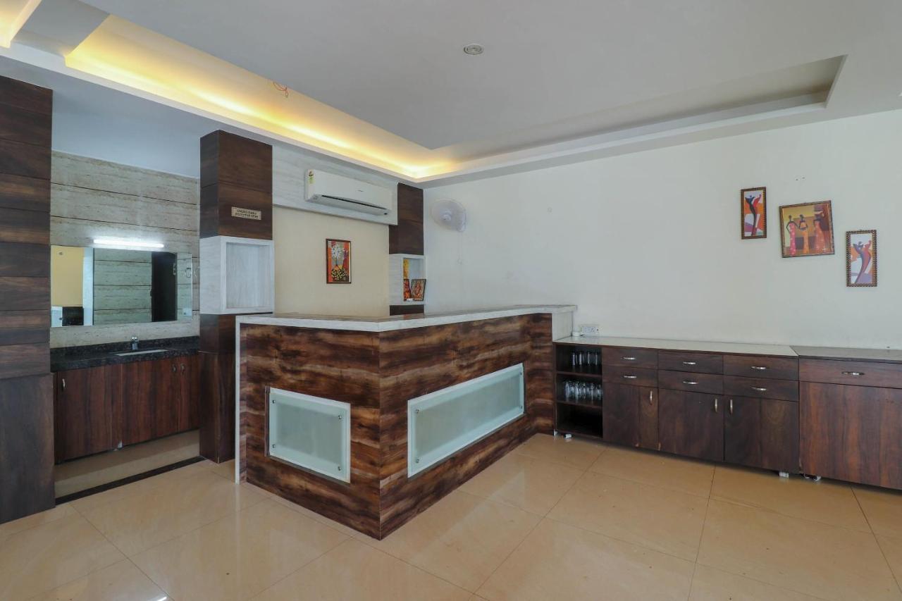 Capital O 76444 Hotel Hill-Top Inn Narendra Nagar Экстерьер фото